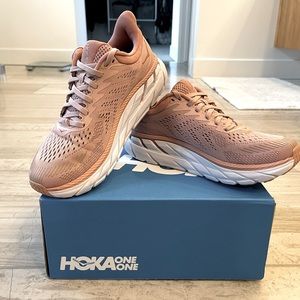 Hoka Clifton 7 Misty Rose Size 6.5